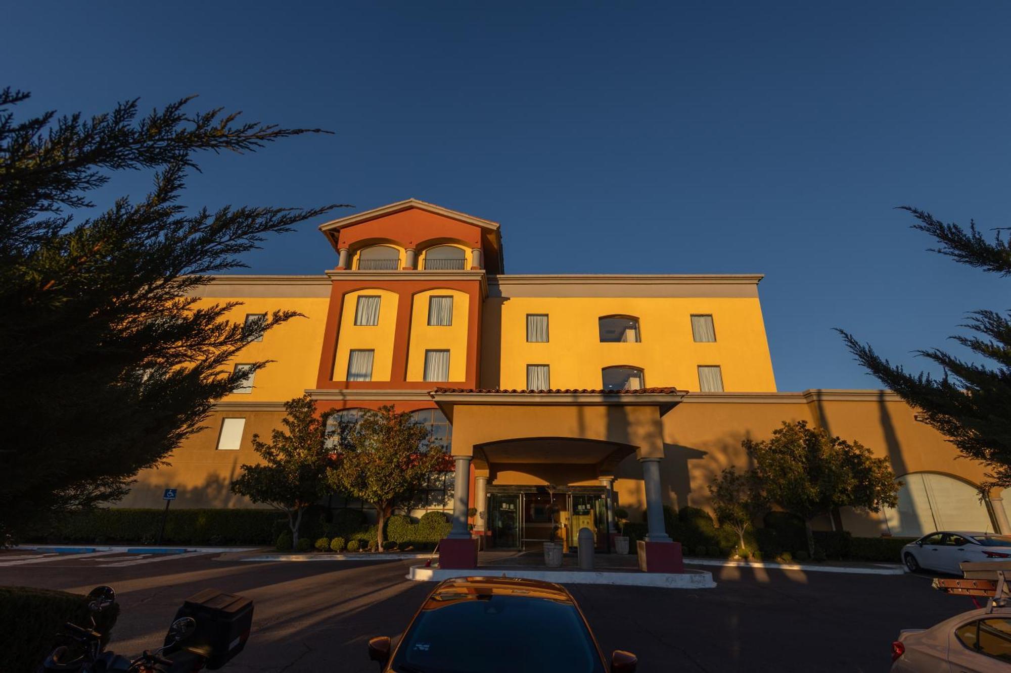 Fiesta Inn Nogales Nogales  المظهر الخارجي الصورة